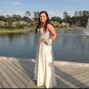 Sherri Hill Prom dress with embellishments